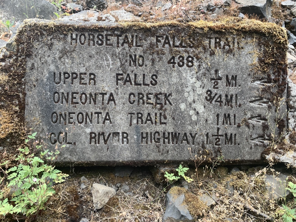 Horsetail Falls trail