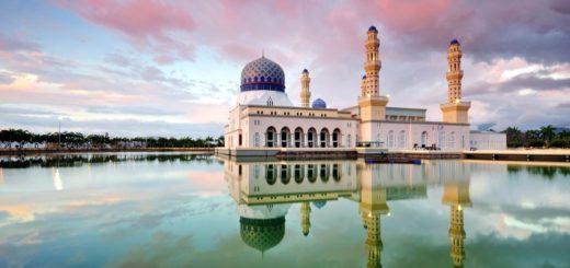 Reflection of Kota Kinabalu city mosque during sunset. Kota Kinabalu City Floating Mosque is a famous place of interest in Sabah Borneo, Malaysia.