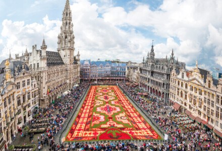 The flower carpet in Brussels. Courtesy of Shutterstock.