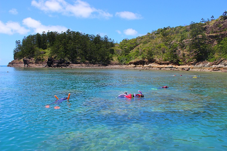 australia-whitsundays-snorkeling Exploring Australia's stunning Whitsundays with Ocean Rafting