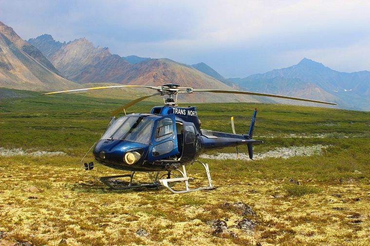 Tombstone Territorial Park helicopter