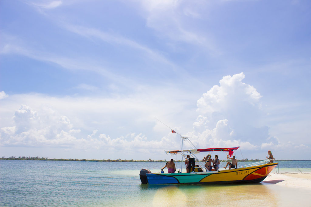 Mexico-Holbox-Beach-boat-3