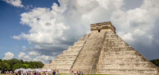 El Castillo. Tips for visiting Chichén Itzá in Mexico