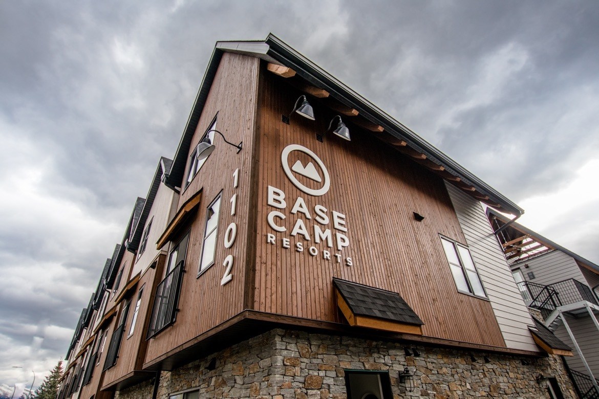 Basecamp Resort Canmore place to stay