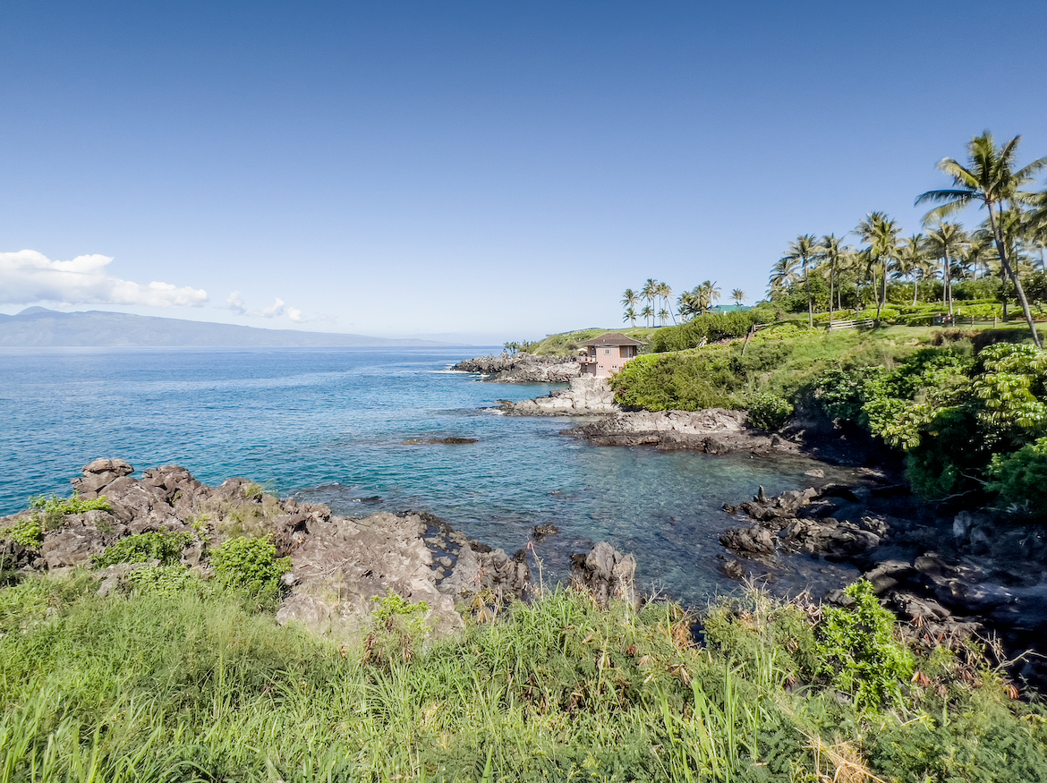 Namalu Bay along the Kapalua Coastal Trail in Maui, Hawaii