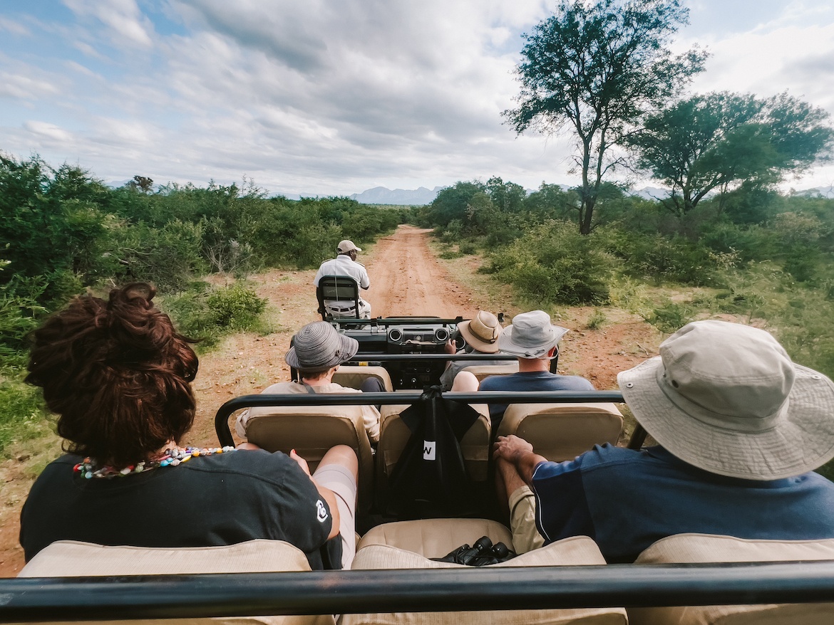 What to Wear on Safari - Cute Safari Outfit Ideas for Women