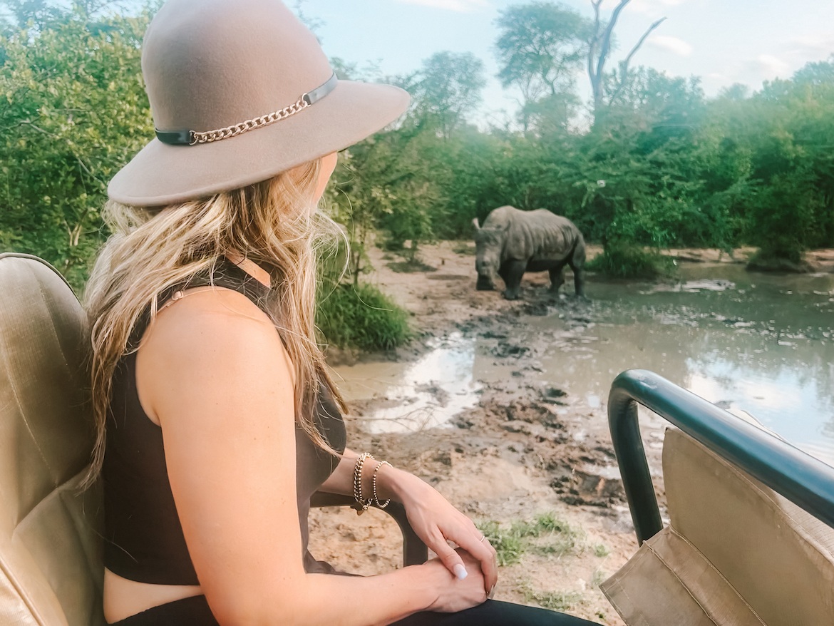 What to wear on a safari (without looking like a total nerd)